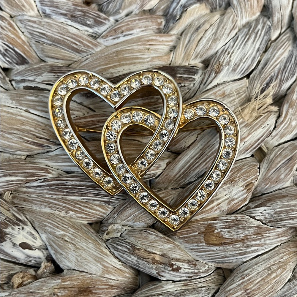 Gold Crystal Heart‎ Brooch